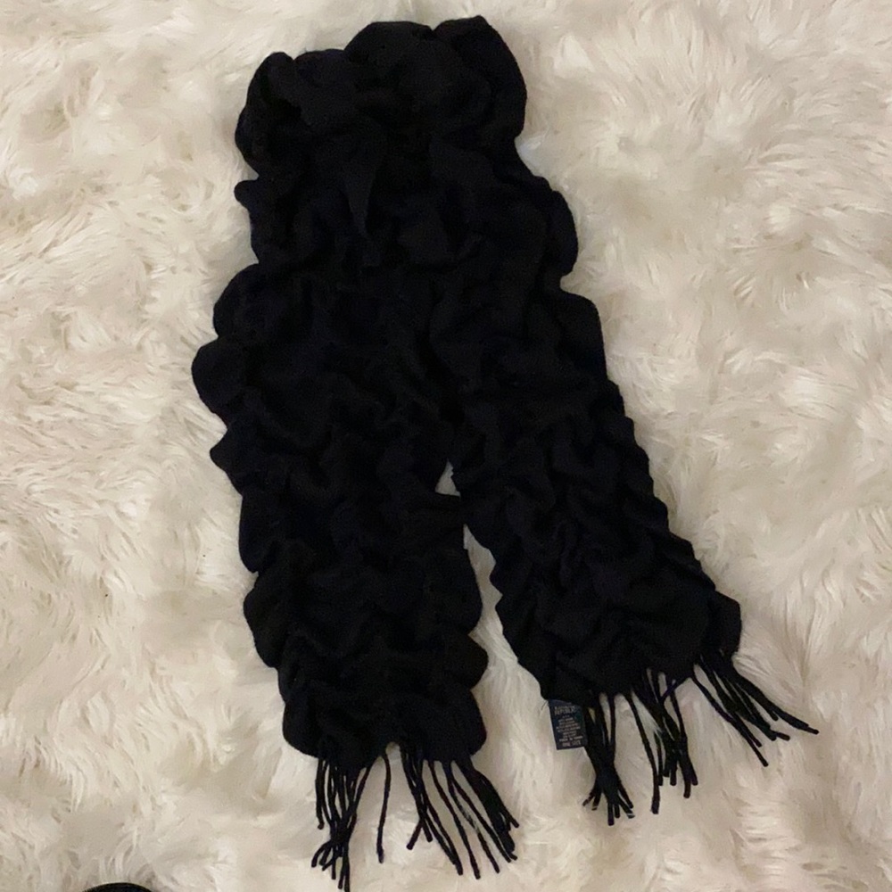 Black Banana Republic scarf- wool and Cashmere
